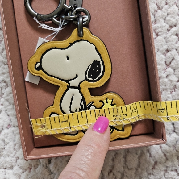NWT Coach x Peanuts Bag Charm w/original box - Picture 5 of 9